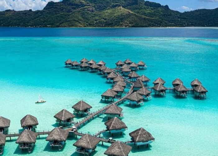 Tuamotu–Papeete